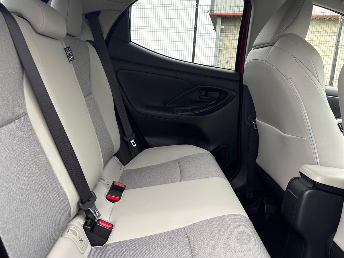 Used Toyota Yaris 2023 for sale - 76800575: Photo 23