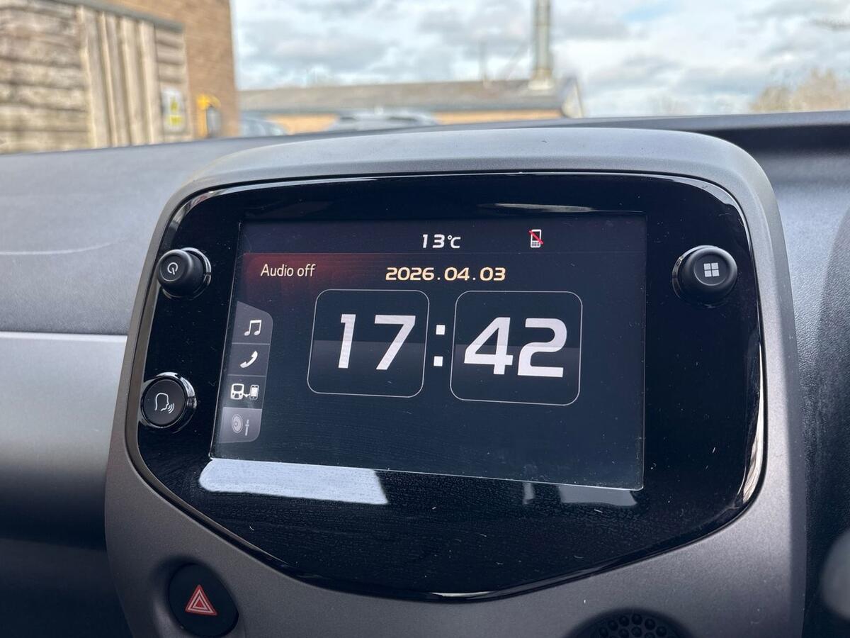 Used Toyota AYGO 2020 for sale - 78136875: Photo 11