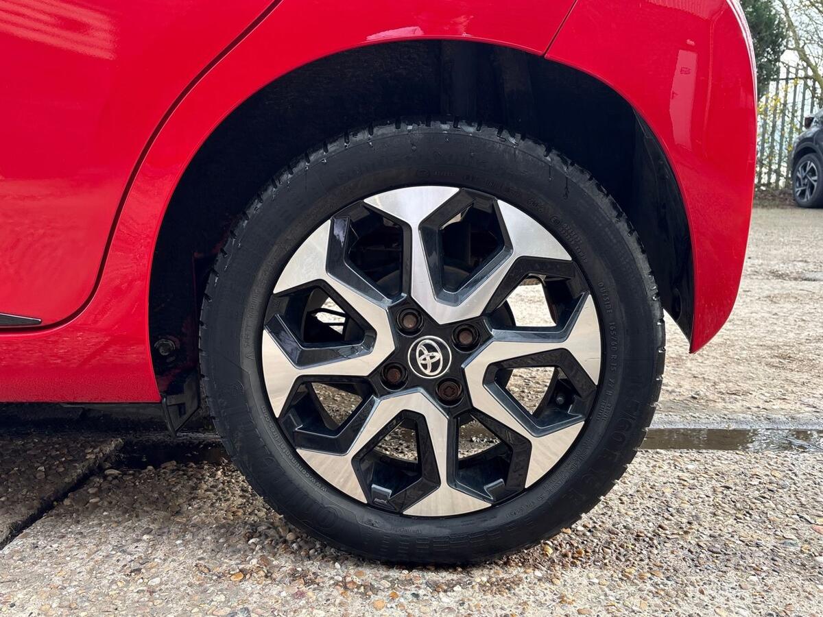 Used Toyota AYGO 2020 for sale - 78136875: Photo 16