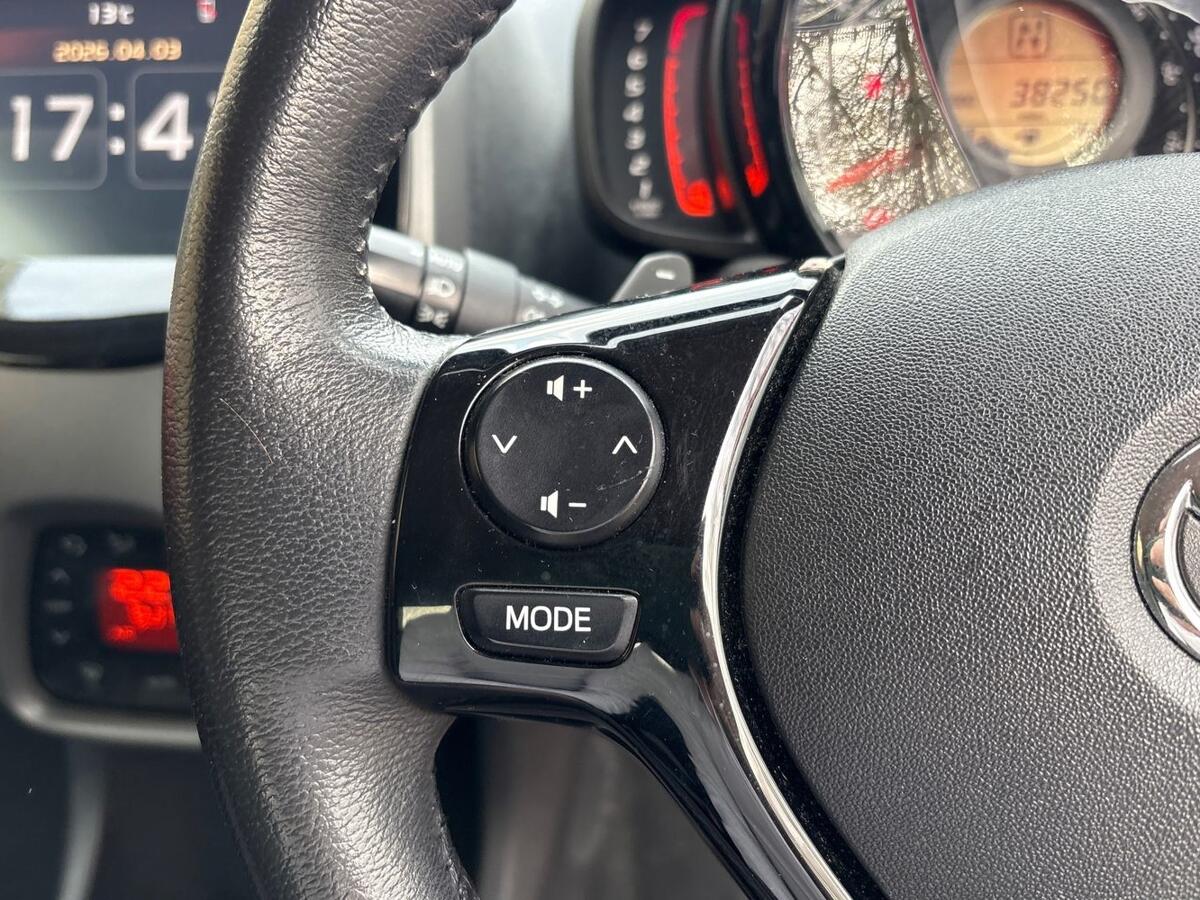 Used Toyota AYGO 2020 for sale - 78136875: Photo 28