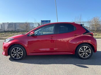 Used Toyota Yaris 2023 for sale - 77638069: Photo