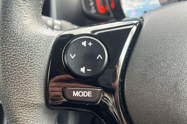 Used Toyota AYGO 2020 for sale - 76086189: Photo 13