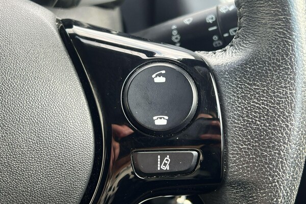 Used Toyota AYGO 2020 for sale - 76086189: Photo 14