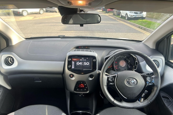 Used Toyota AYGO 2020 for sale - 76086189: Photo 9