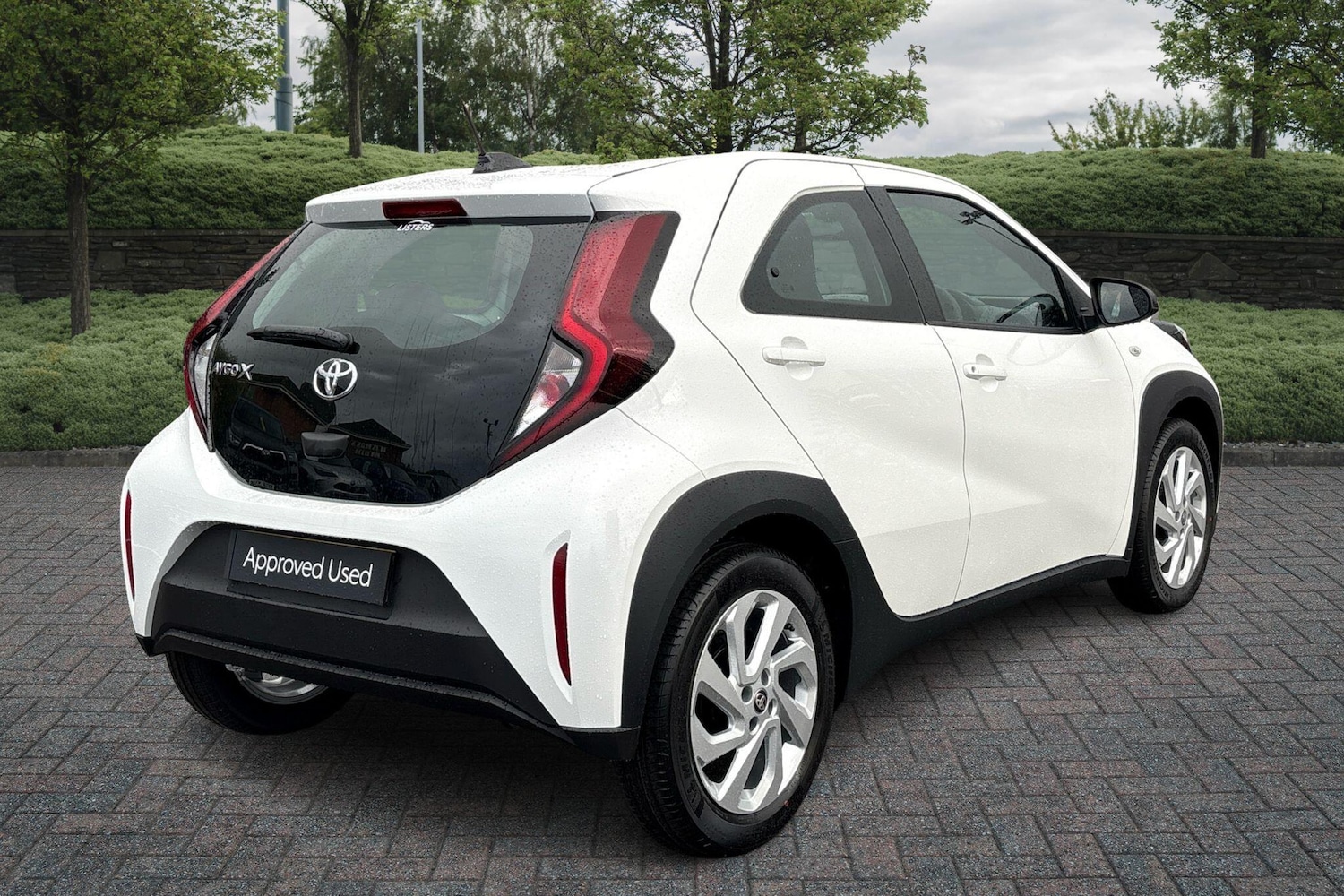 Used Toyota Aygo X 2025 for sale - 76635378: Photo 2