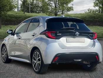 Used Toyota Yaris 2022 for sale - 75814342: Photo