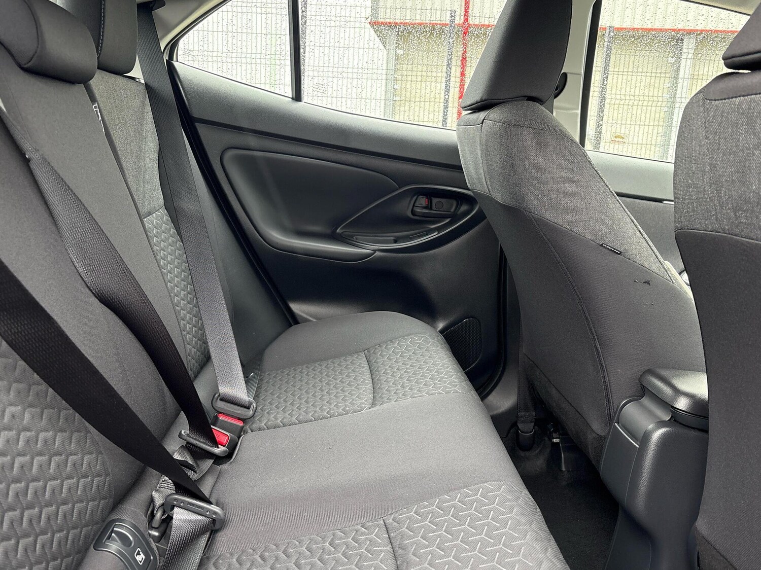 Used Toyota Yaris 2023 for sale - 76372384: Photo 16