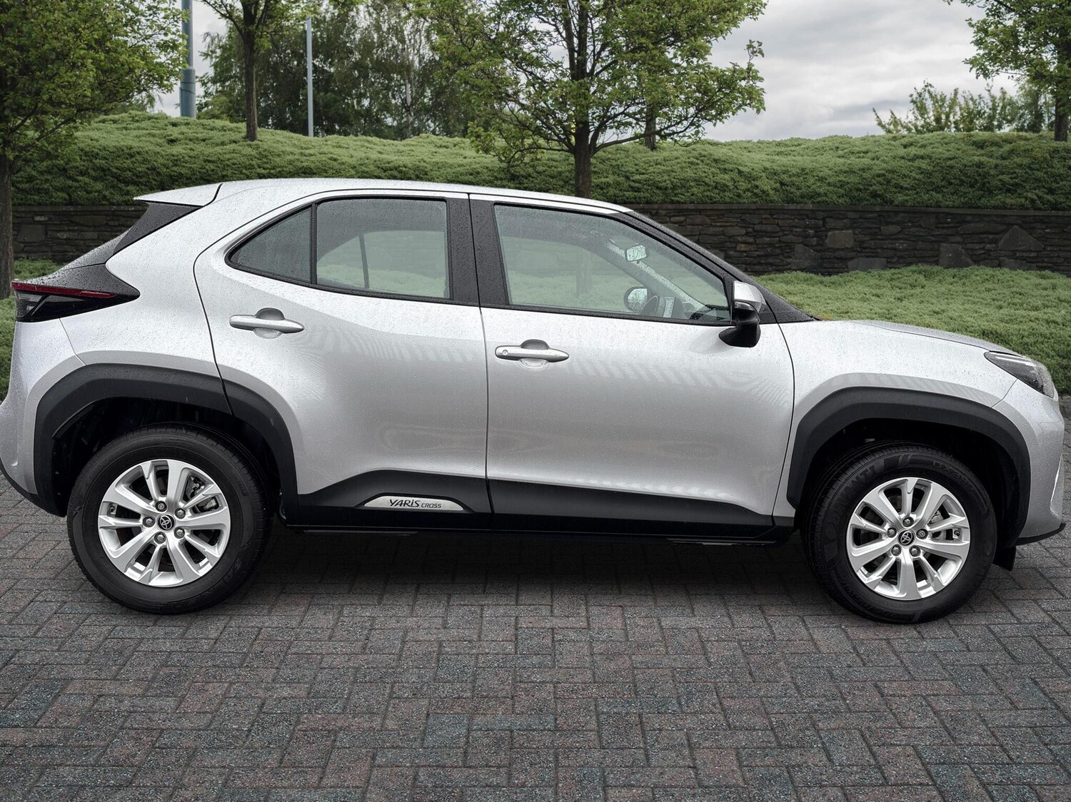 Used Toyota Yaris 2023 for sale - 76372384: Photo 20