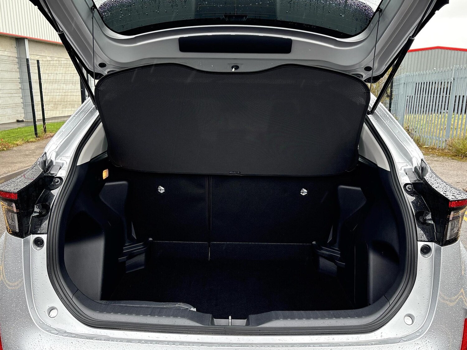 Used Toyota Yaris 2023 for sale - 76372384: Photo 23