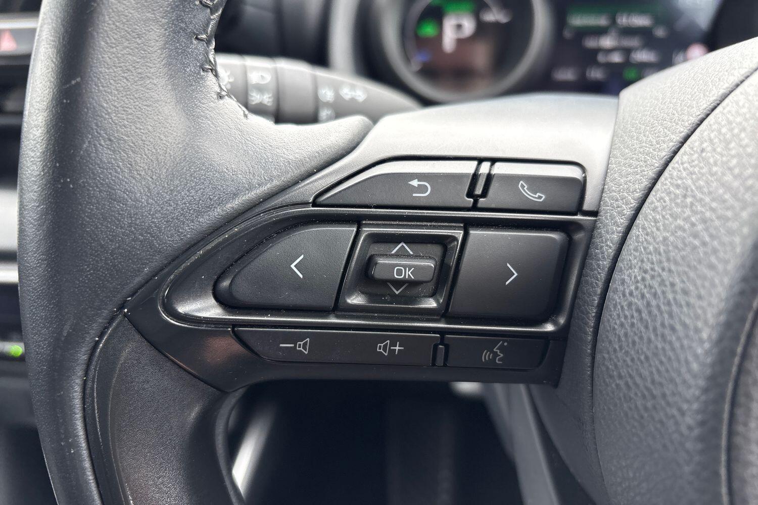 Used Toyota Yaris 2022 for sale - 78172125: Photo 15