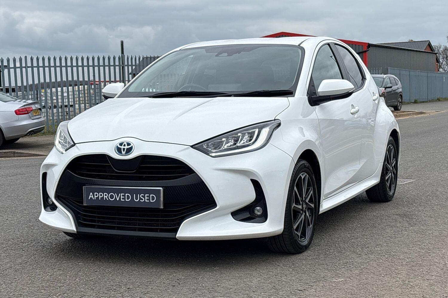 Used Toyota Yaris 2022 for sale - 78172125: Photo 3