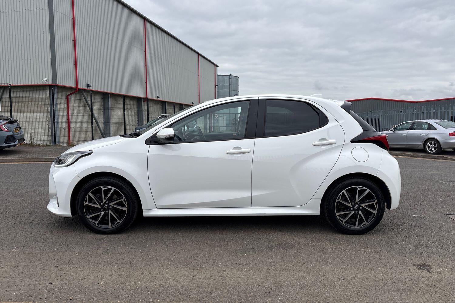 Used Toyota Yaris 2022 for sale - 78172125: Photo 4