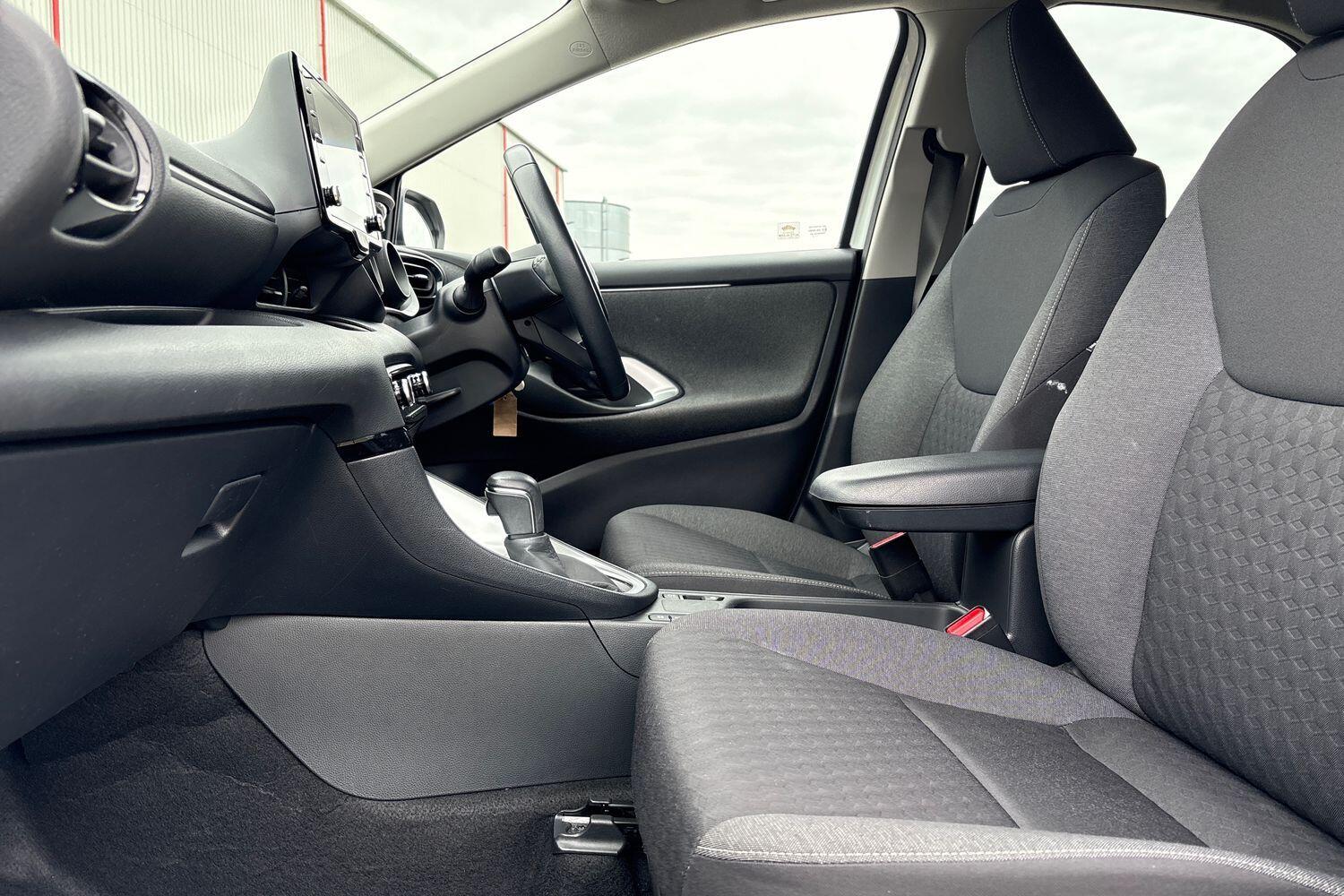 Used Toyota Yaris 2022 for sale - 78172125: Photo 9