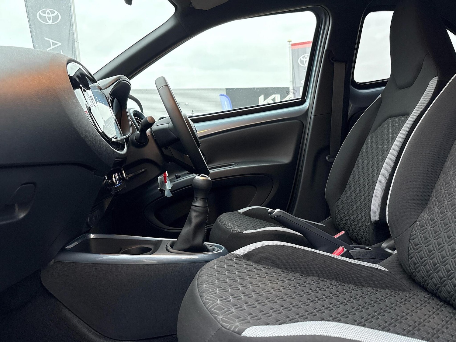 Used Toyota Aygo X 2025 for sale - 76372331: Photo 18