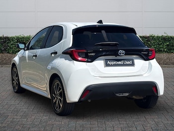 Used Toyota Yaris 2024 for sale - 78959745: Photo