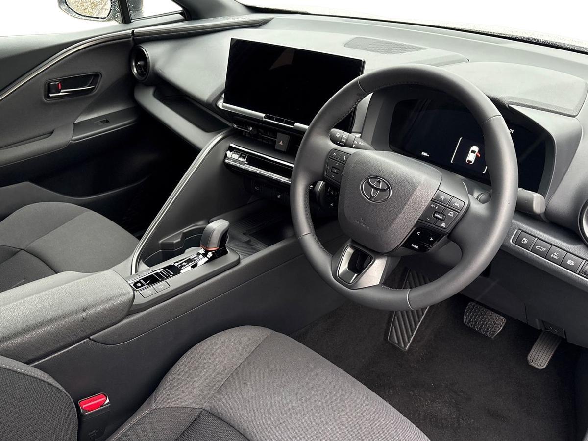 Used Toyota C-HR 2025 for sale - 77280574: Photo 11