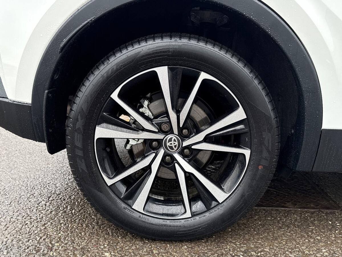 Used Toyota C-HR 2025 for sale - 77280574: Photo 29