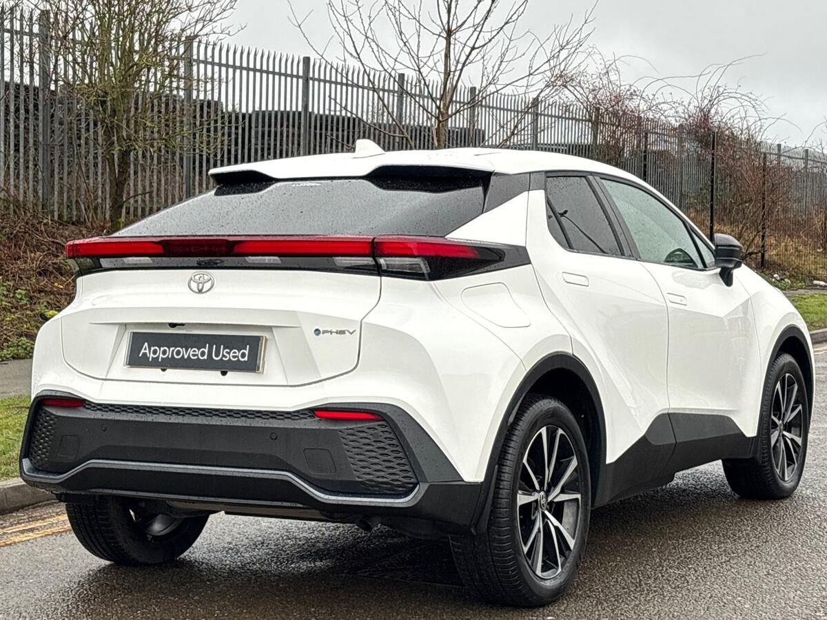 Used Toyota C-HR 2025 for sale - 77280574: Photo 7