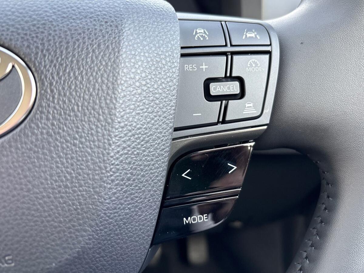 Used Toyota C-HR 2026 for sale - 77627116: Photo 15