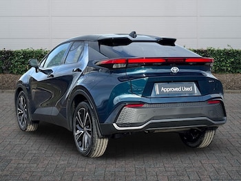 Used Toyota C-HR 2026 for sale - 77627116: Photo