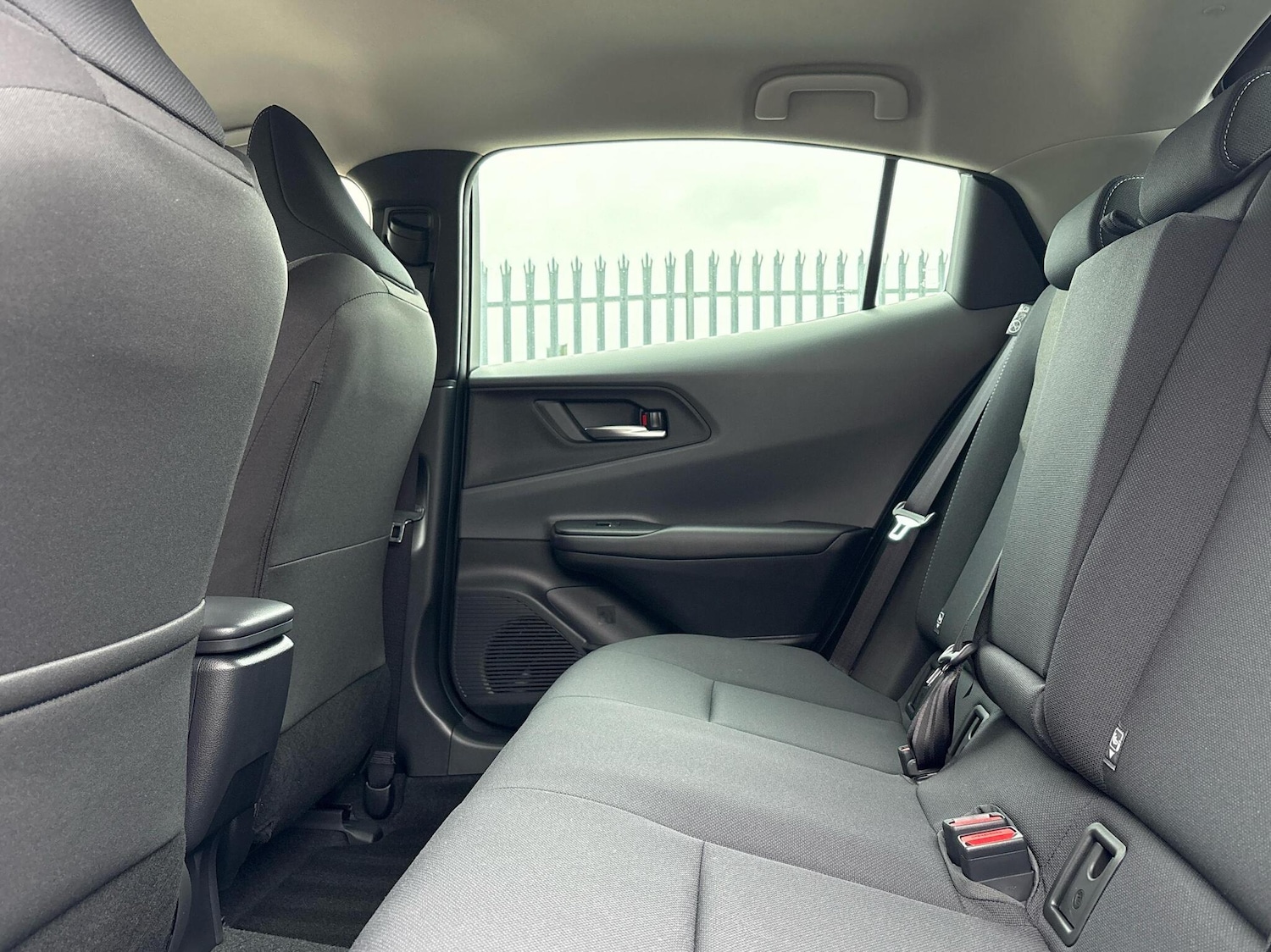 Used Toyota Prius 2025 for sale - 76635334: Photo 12