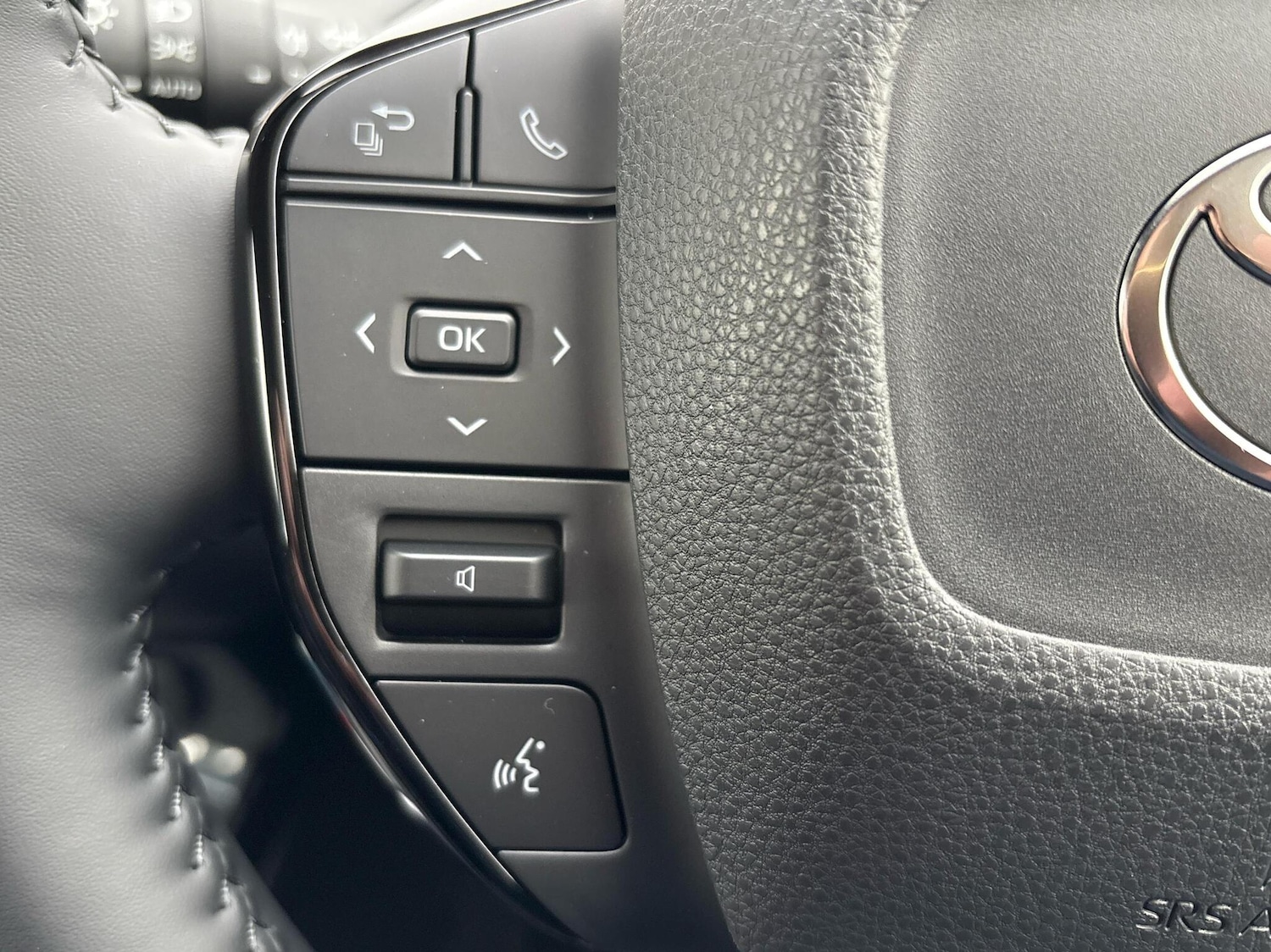 Used Toyota Prius 2025 for sale - 76635334: Photo 21