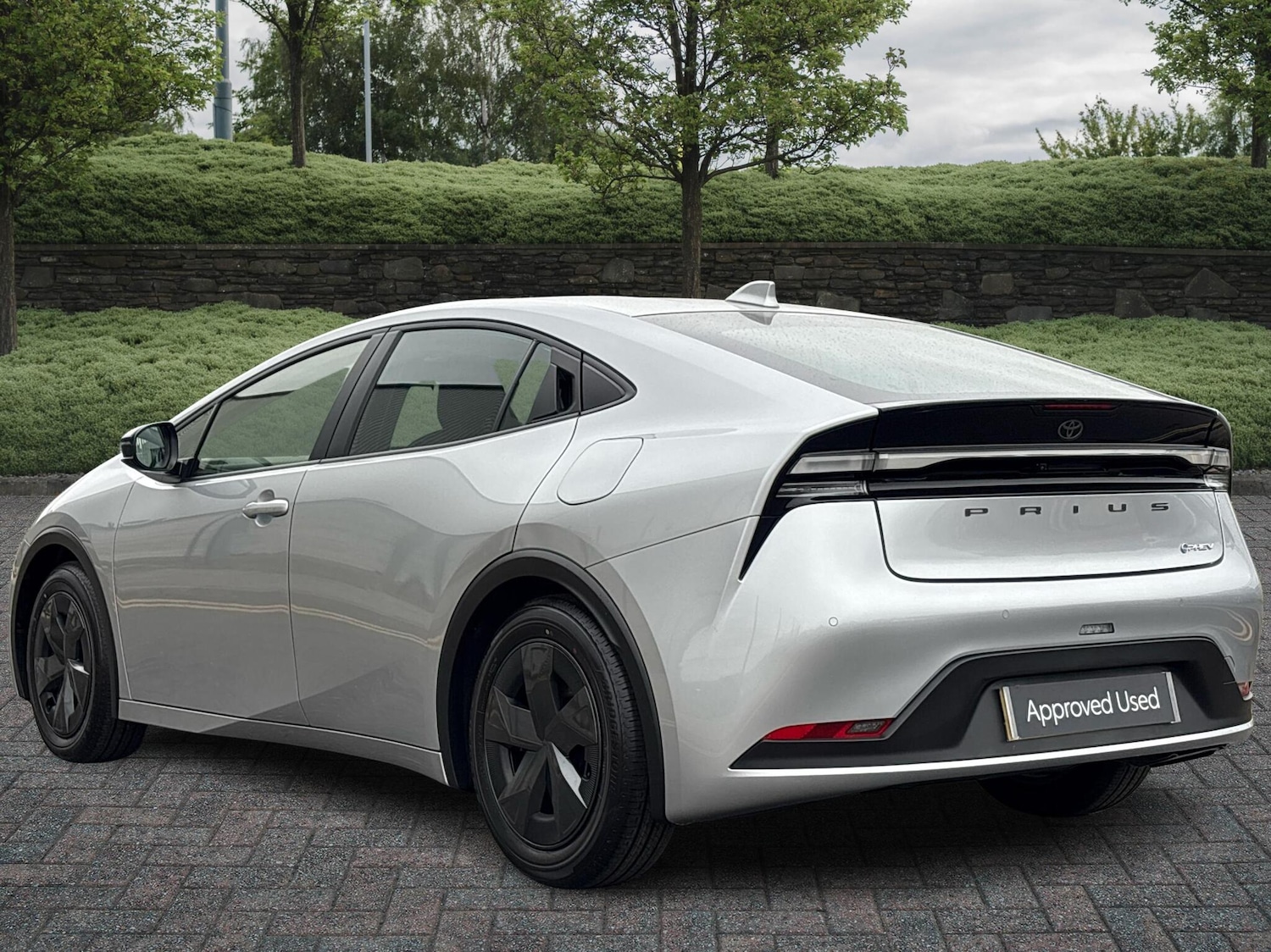 Used Toyota Prius 2025 for sale - 76635334: Photo 4