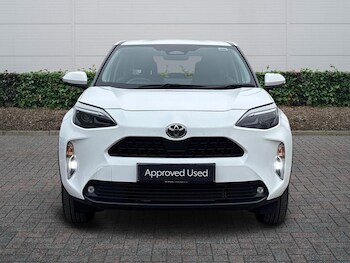 Used Toyota Yaris 2024 for sale - 77755129: Photo