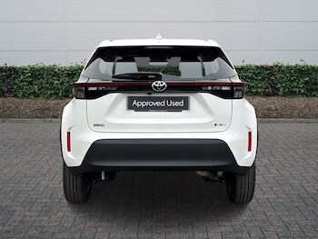 Used Toyota Yaris 2024 for sale - 77755129: Photo