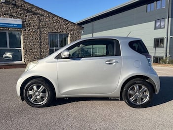Used Toyota IQ 2009 for sale - 79809200: Photo
