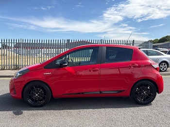 Used Toyota Yaris 2019 for sale - 79077256: Photo