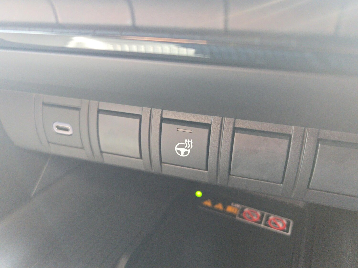 Used Toyota C-HR 2025 for sale - 77725368: Photo 18