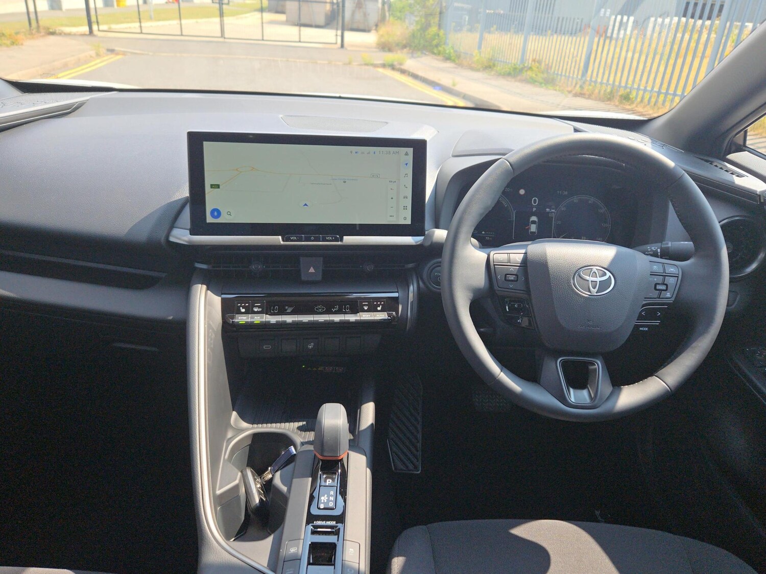 Used Toyota C-HR 2025 for sale - 77725368: Photo 9