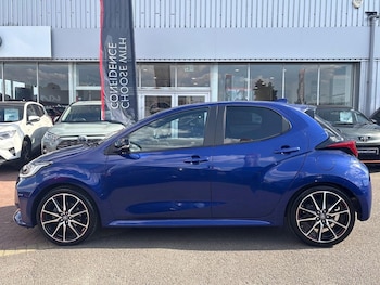 Used Toyota Yaris 2022 for sale - 79146918: Photo