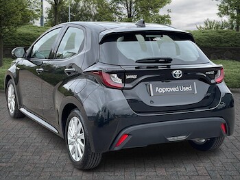 Used Toyota Yaris 2021 for sale - 75624694: Photo