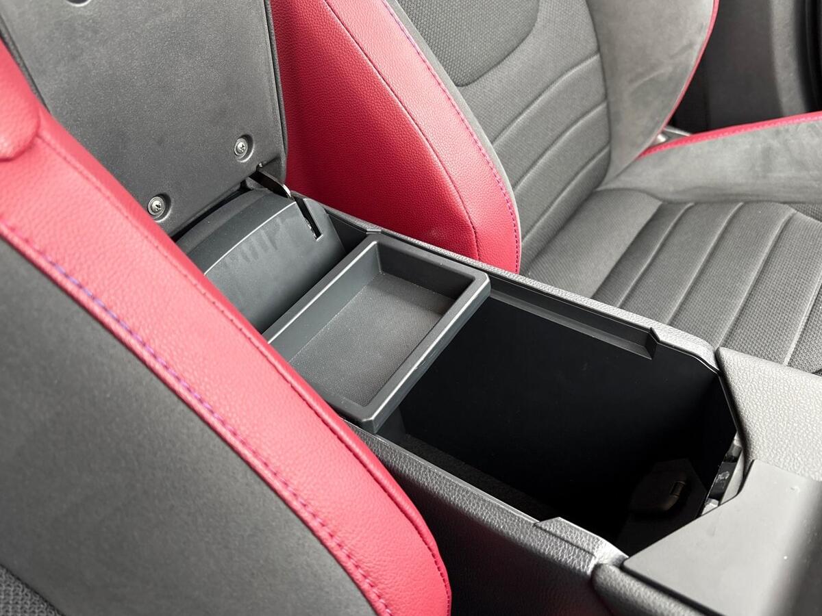 Used Toyota C-HR 2025 for sale - 76609217: Photo 23