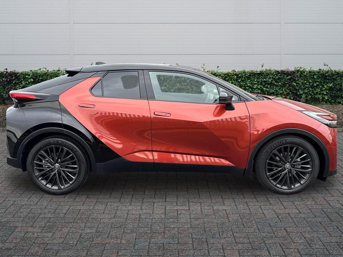 Used Toyota C-HR 2025 for sale - 76609217: Photo 7