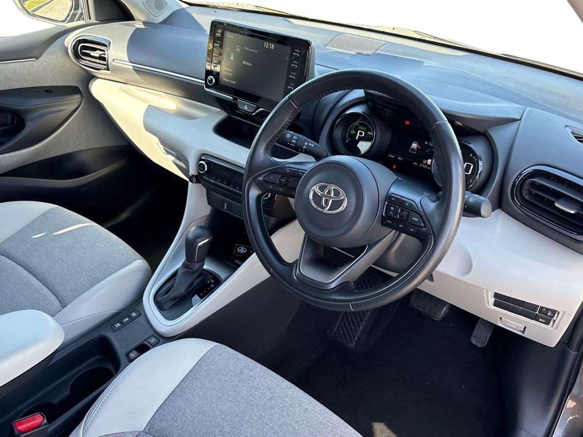 Used Toyota Yaris 2022 for sale - 77941587: Photo 12