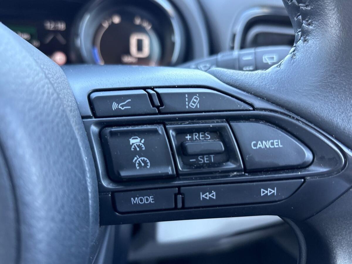 Used Toyota Yaris 2022 for sale - 77941587: Photo 25