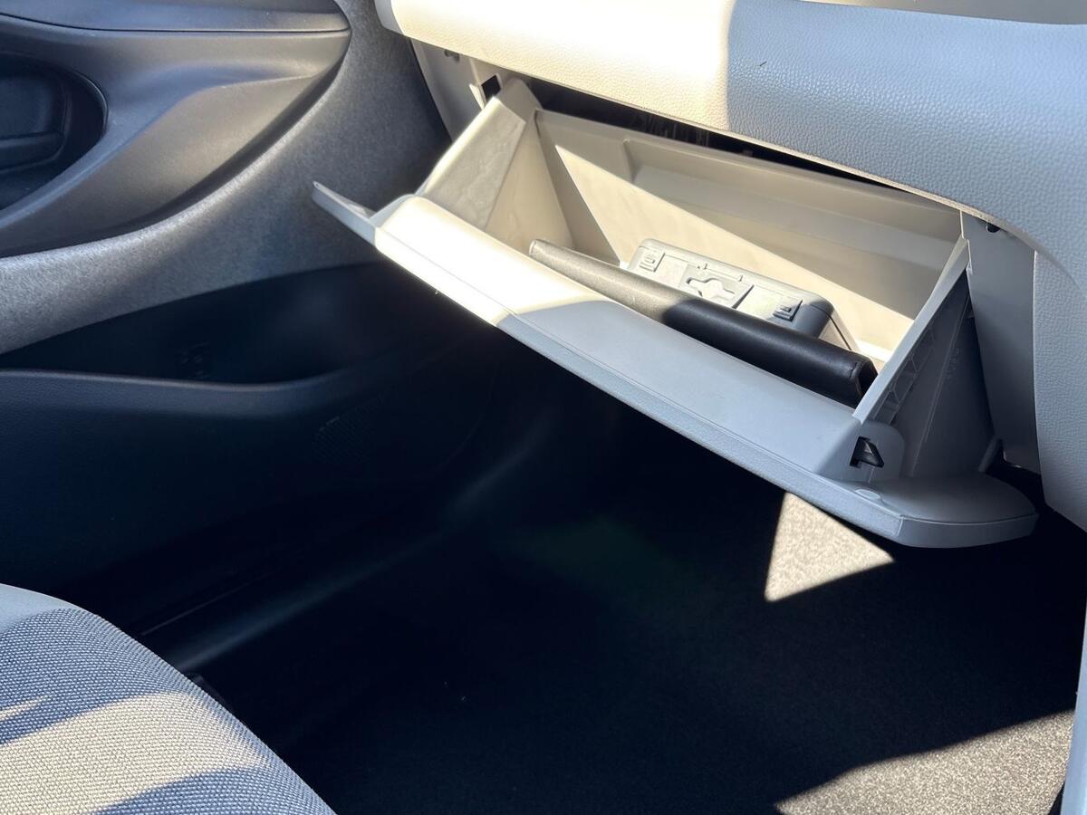 Used Toyota Yaris 2022 for sale - 77941587: Photo 26