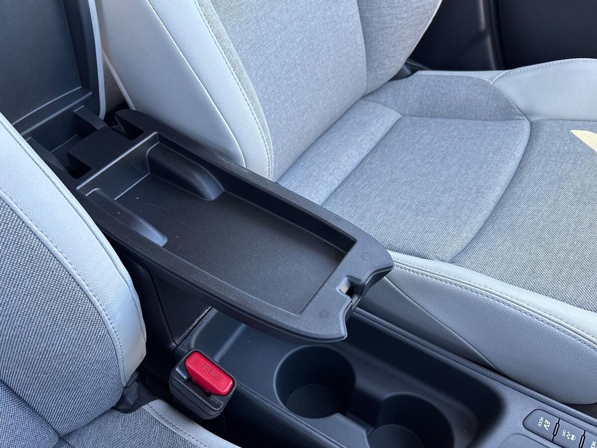 Used Toyota Yaris 2022 for sale - 77941587: Photo 27