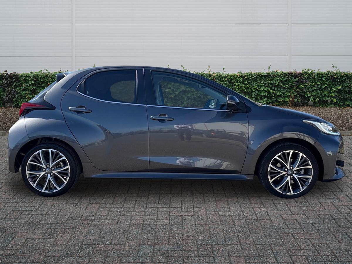 Used Toyota Yaris 2022 for sale - 77941587: Photo 5