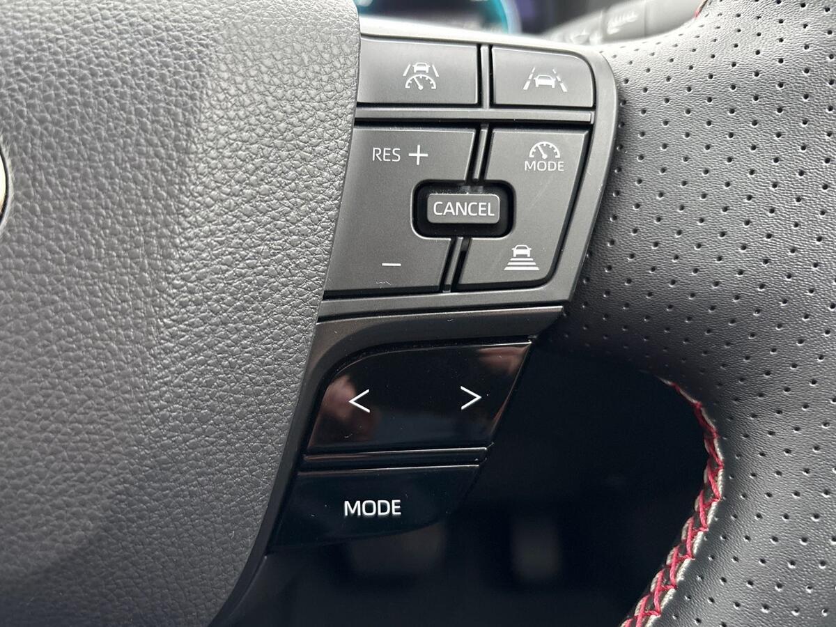 Used Toyota C-HR 2025 for sale - 76609213: Photo 14