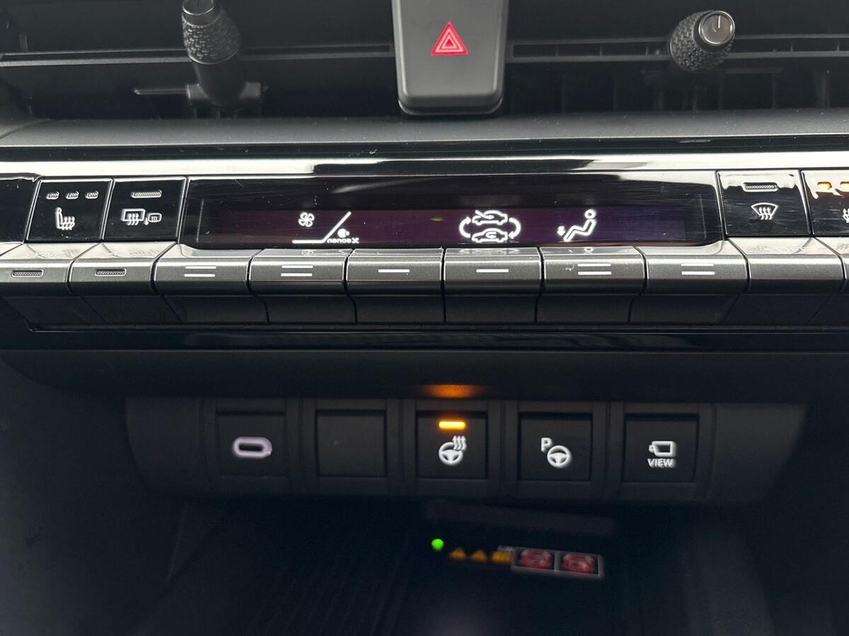 Used Toyota C-HR 2025 for sale - 76609213: Photo 16