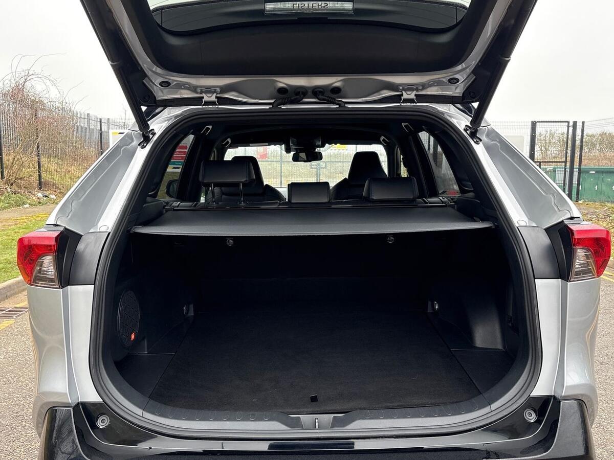 Used Toyota RAV4 2019 for sale - 78128827: Photo 28