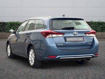 Used Toyota Auris 2018 for sale - 79375509: Photo