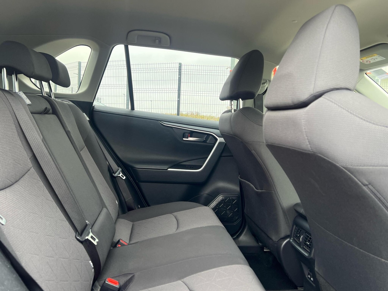 Used Toyota RAV4 2023 for sale - 76043977: Photo 18