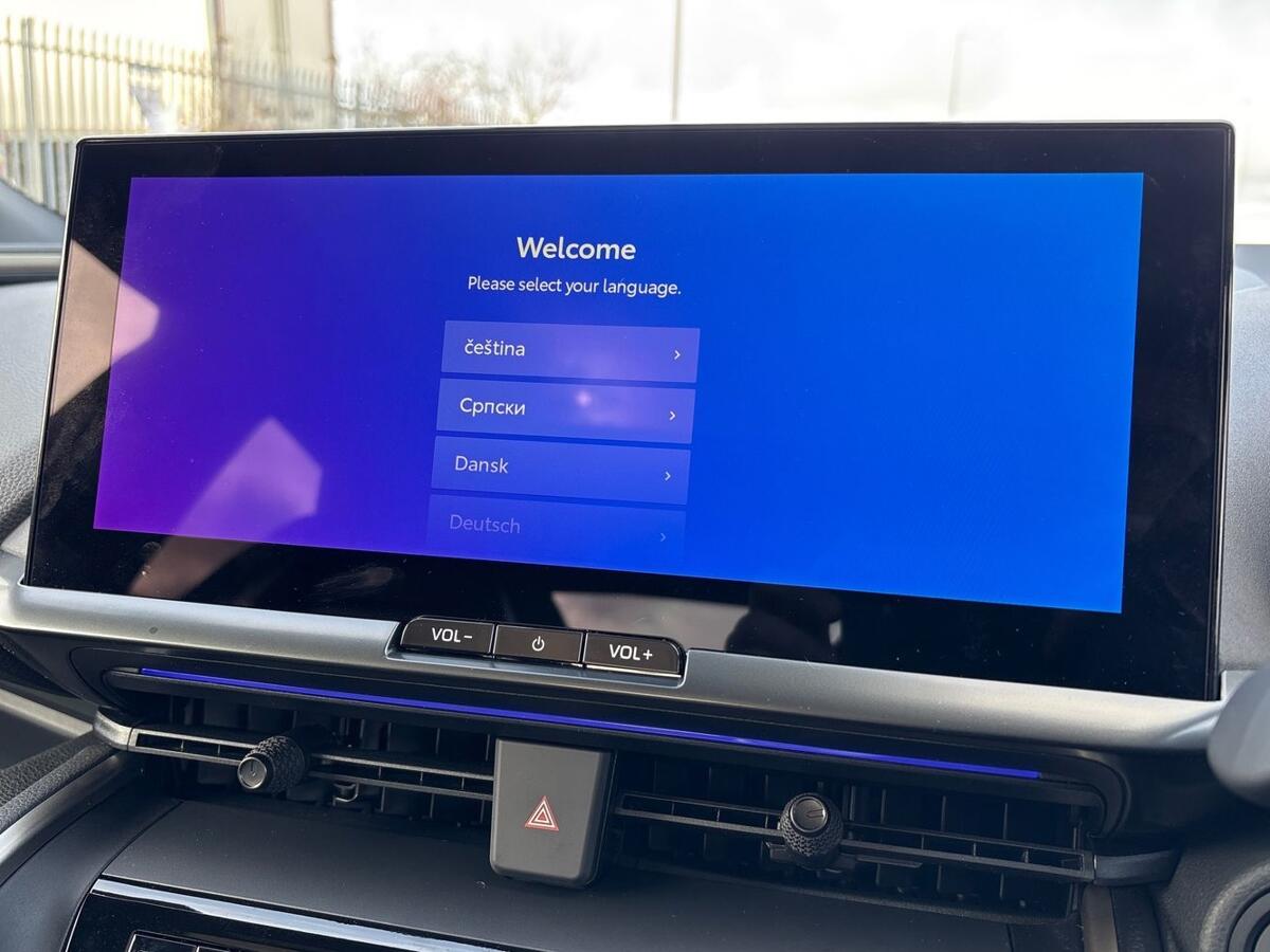 Used Toyota C-HR 2026 for sale - 77498144: Photo 11