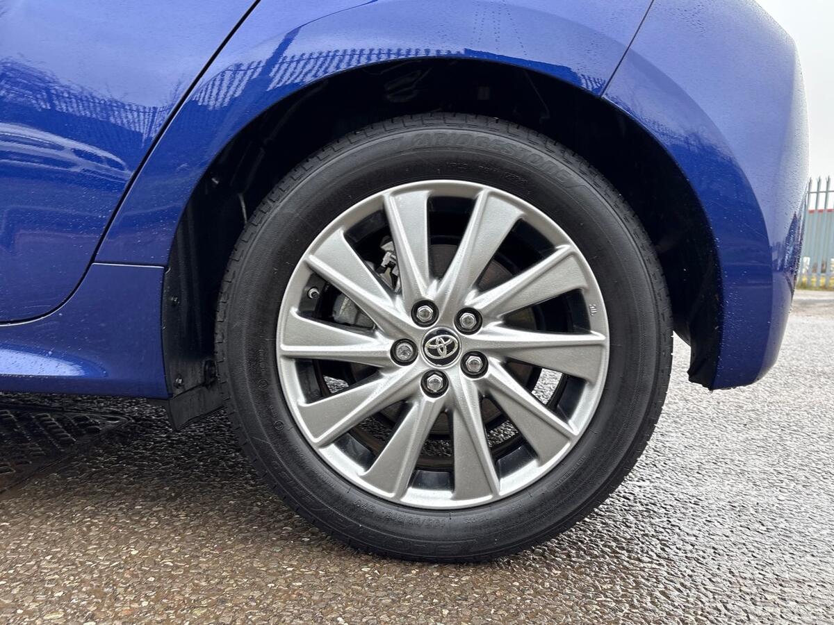 Used Toyota Yaris 2022 for sale - 77613725: Photo 17