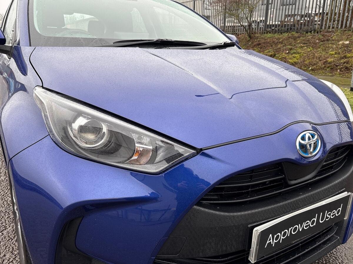 Used Toyota Yaris 2022 for sale - 77613725: Photo 19